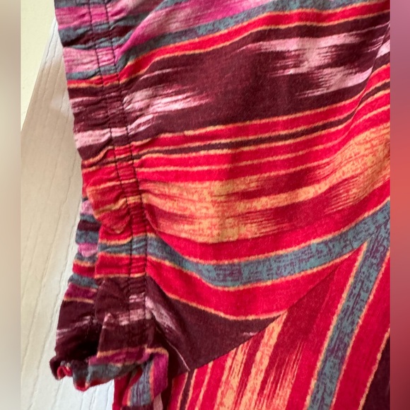 CHAPS PEASANT TOP. SOFT COTTON PULLOVER TOP. ELASTIC NECKLINE WITH TIE. LIKE NEW - Picture 5 of 9